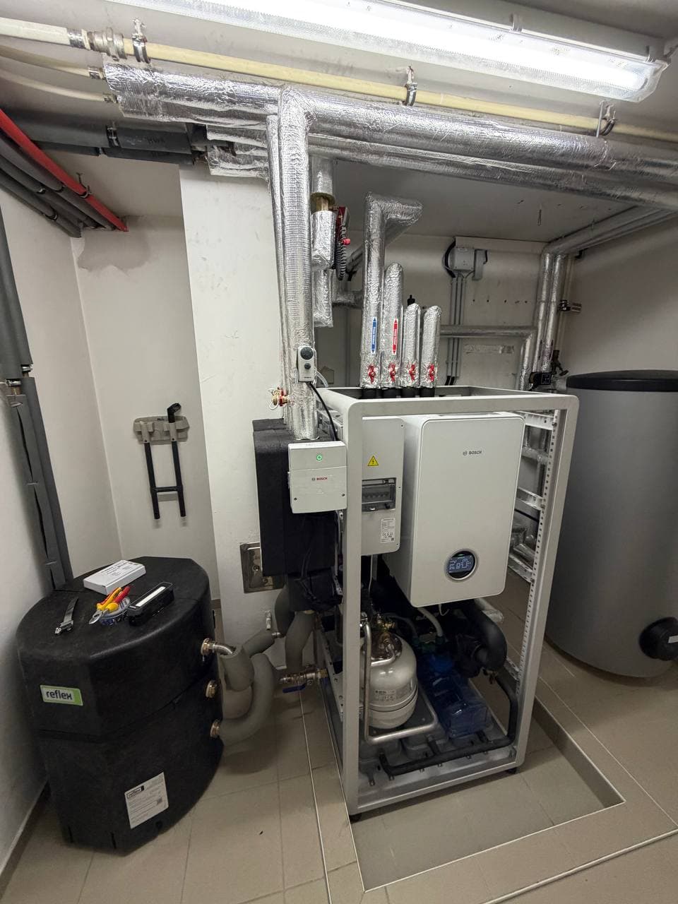 Wärmepumpen-Installation durch Profisolar Bau