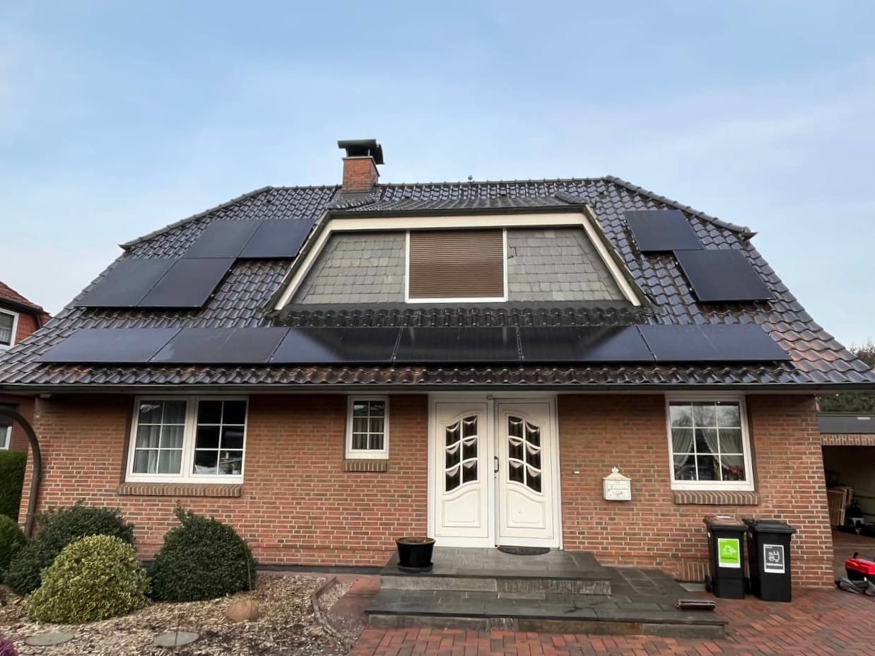 Solaranlage mit Speicher-Integration durch Profisolar Bau