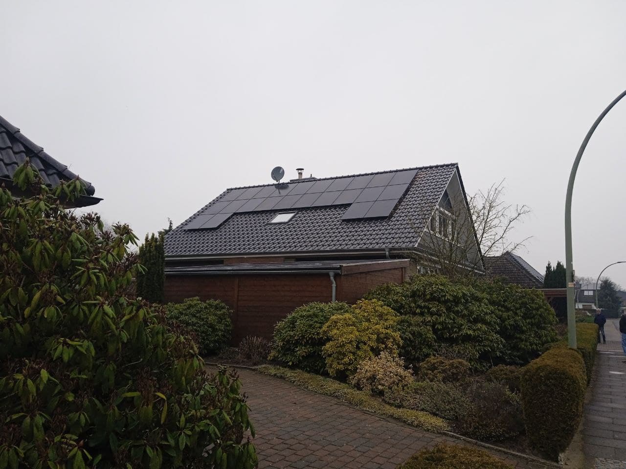 Solaranlage mit Speicher-Integration durch Profisolar Bau
