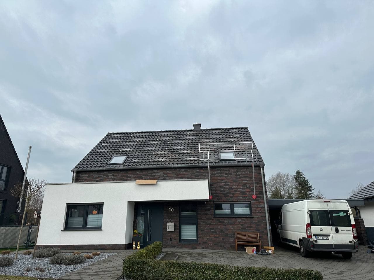 Freiland- und Agrar-Photovoltaikanlage von Profisolar Bau