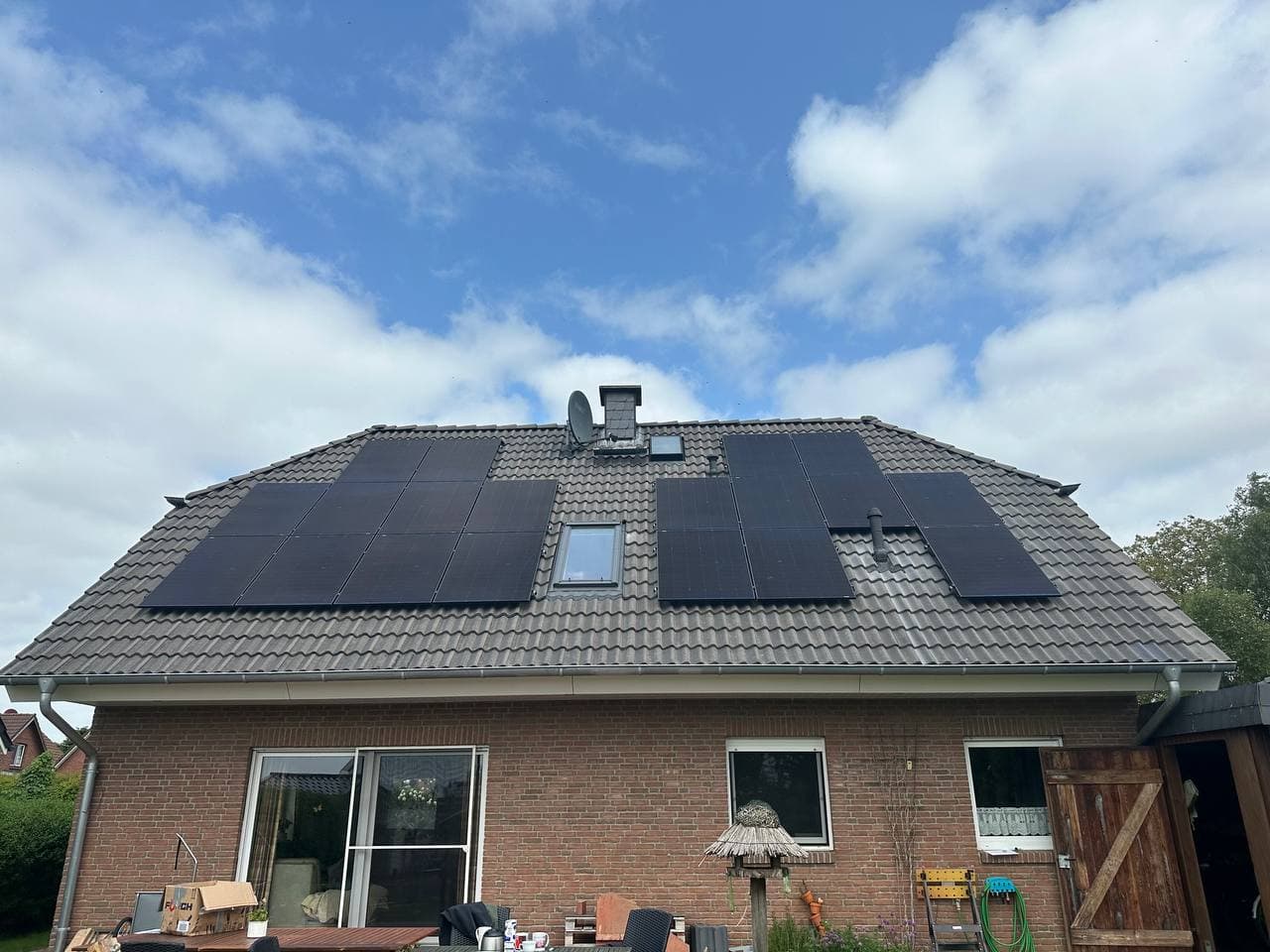 Freiland- und Agrar-Photovoltaikanlage von Profisolar Bau