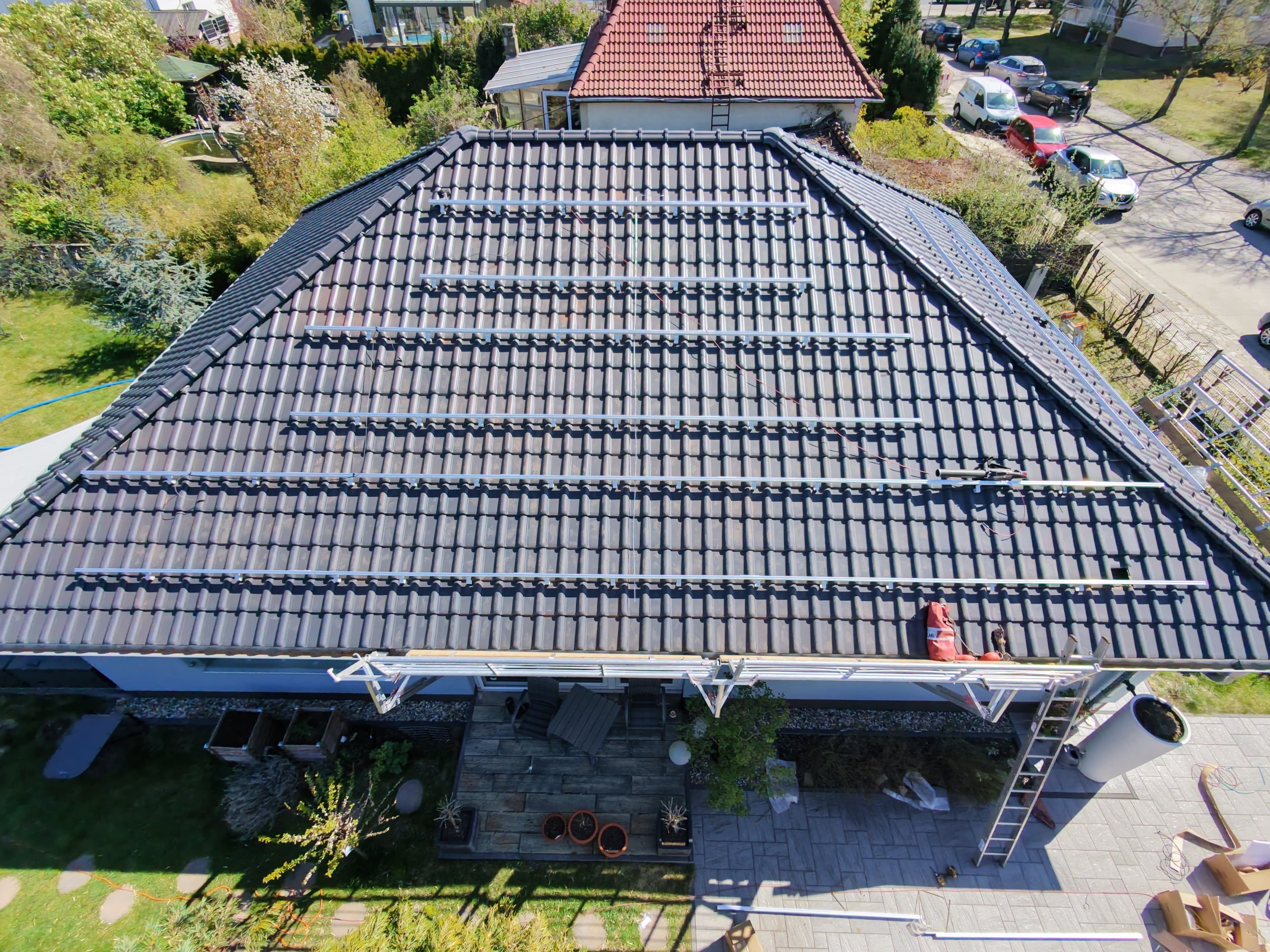 Freiland- und Agrar-Photovoltaikanlage von Profisolar Bau